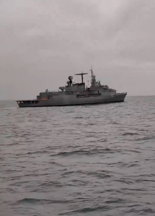 MalvinasData's tweet photo. ⚓️ El destructor de la clase Meko 360 ARA Almirante Brownde la Armada Argentina ya se encuentra navegando en el Mar de Grau junto a unidades de la Marina de Guerra del Perú.
🇦🇷 #SIFOREX #UNITAS 🇵🇪 https://t.co/kREu0RDnaa