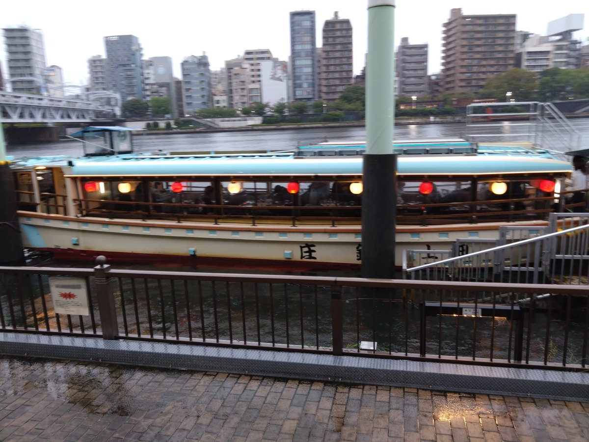 HanazumariWada's tweet photo. みんなー！聞いてくれー！
雨やけどお台場来たでー‼️ https://t.co/ywsznPMKN6