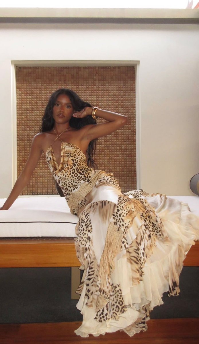 Eveboards's tweet photo. Roberto Cavalli 2002 https://t.co/GRlRHQnCIZ