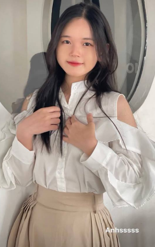 lonkhitnhatVLU's tweet photo. TÌnh hình đi học đầu năm s r mấy ní, chứ tui là lon chè hẻ r đó https://t.co/GOLNfrAnzu