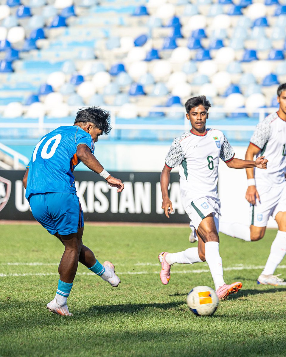 IndianFootball's tweet photo. Danny Meitei Laishram fires the #BlueColts into a 1-0 lead, a huge goal in the race for #AFCU20 qualification! 🇮🇳🔥

#INDBAN #AsiaDream #IndianFootball https://t.co/V35M4pldMt