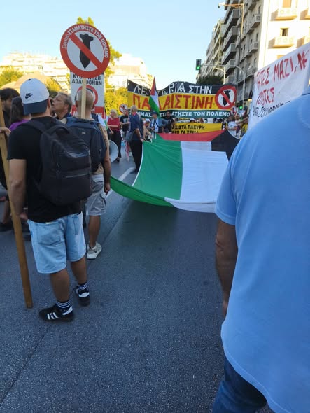 panagiotis501's tweet photo. Δεν βρισκόμαστε στην Παλαιστίνη άλλα στην Θεσσαλονίκη.Κοπροι κιναιδοι αριστεροί μόνο  λευτεριά στην Κύπρο https://t.co/dK0UlbhdNE