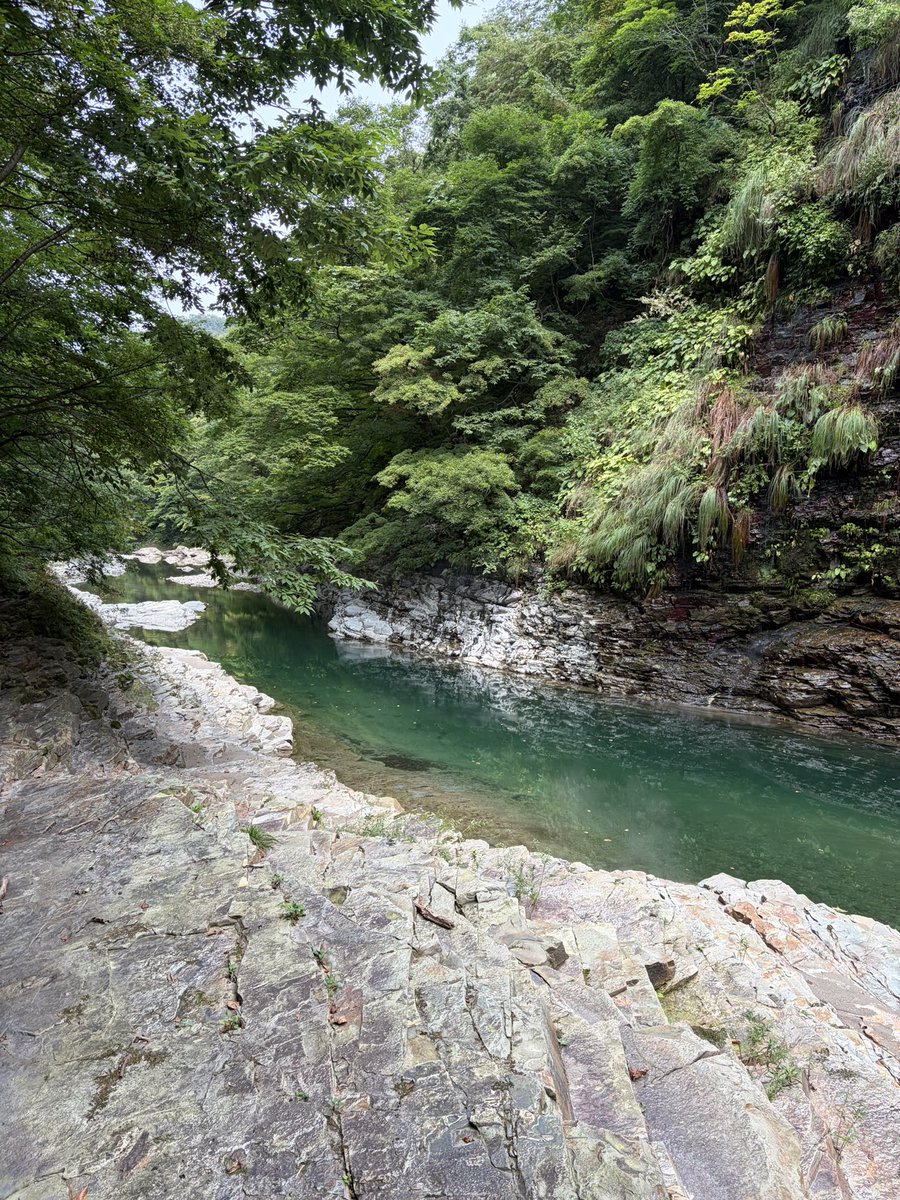 extends_inori's tweet photo. 小安峡の足湯、43.5℃ https://t.co/6qvIVzznFG