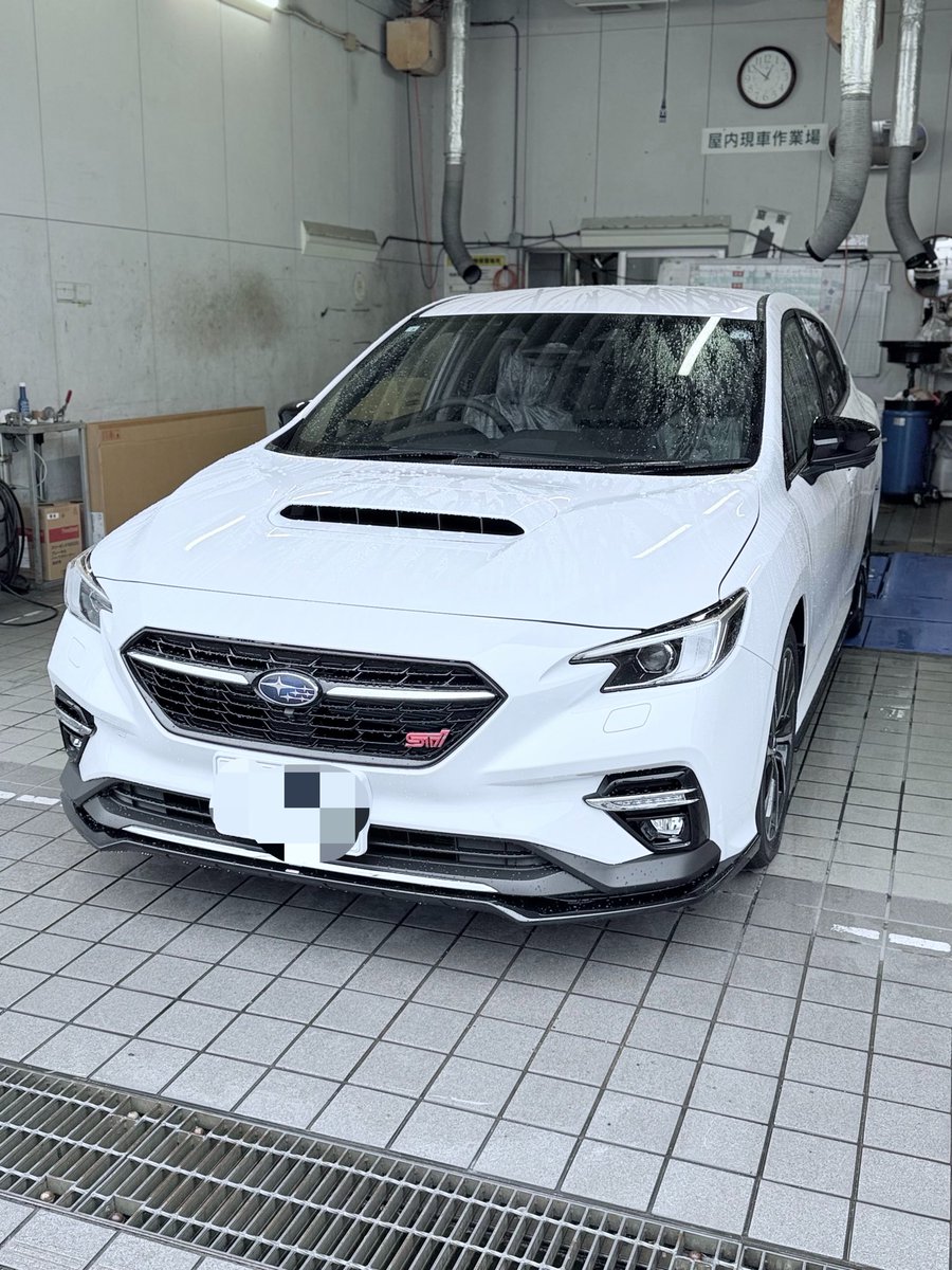 meumeusandayo's tweet photo. 新車納車しました!!!
雨降ってるのだけ残念だったけど、もうめっちゃカッコよすぎて…😭😭 https://t.co/roXZy401DF