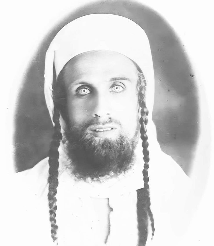 Ussr_Arab's tweet photo. آل البيت 🇸🇾

الشيخ أبو الفتح الدمشقي رحمه الله من أسرة آل الخطيب الحسني الذين يرجع أصلهم إلى بغداد و إلى نسل الإمام عبدالقادر الجيلاني

ظهرت عيناتهم 🧬 DNA على التحور L859 https://t.co/SOS0ZVWNrB