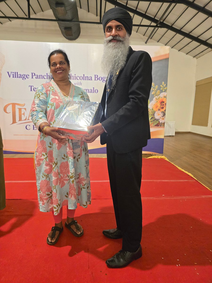 ParmeetOfficial's tweet photo. Honored to be felicitated yesterday on #TeachersDay2026 by Hon. Minister Shri Mauvin Godinho &amp; Sarpanch Shri Sankalp Mahale in Bogmalo! 💐

At @AviationPlanet, mentoring future aviators is at the heart of what we do. ✈️

#Aviation #Goa #Mentorship https://t.co/H7xIGTCdey