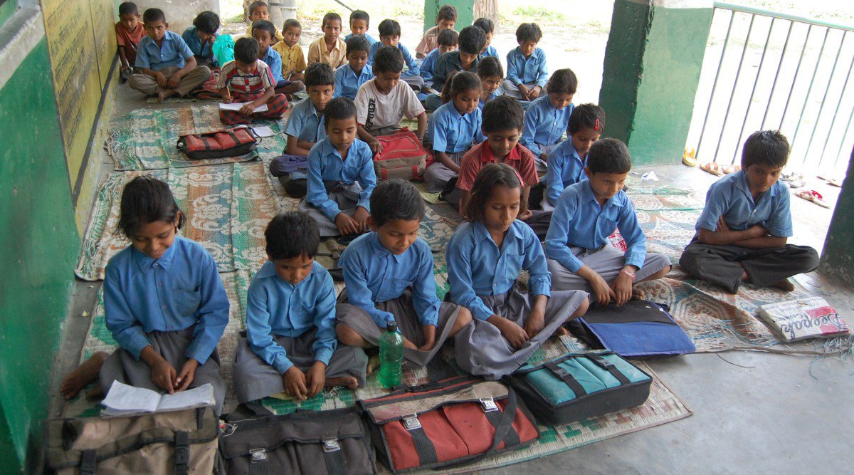 Maha_Manav_'s tweet photo. @JaipurDialogues still better than up mp haryana and maharashtra's government school you bloody basterd 🤬 https://t.co/0BP7fKHsMv