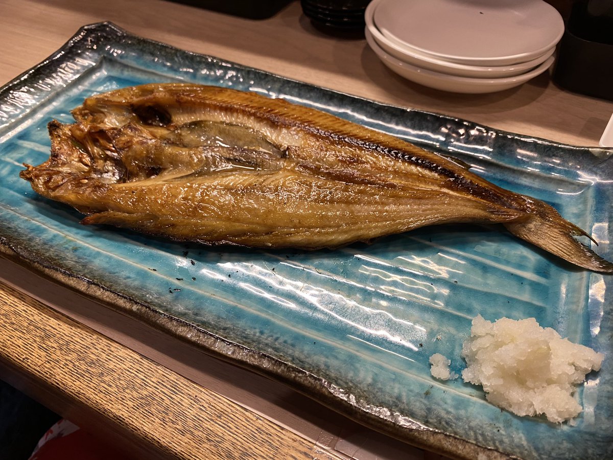 lawmen3's tweet photo. ホッケはデカい方が美味いな
#暴論
#250mmは間違いなくある https://t.co/7TPqQUUF5N