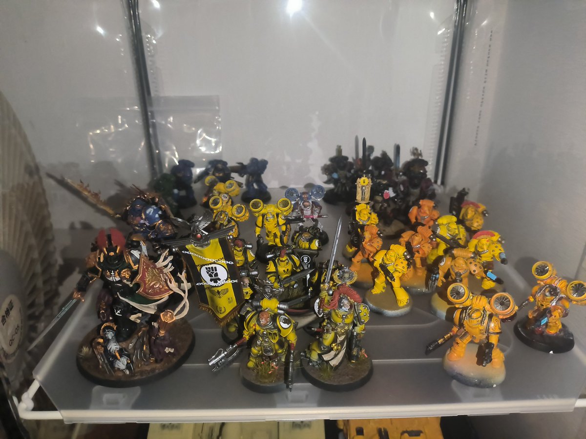 Jim__Hacker's tweet photo. 近半年的成果#战锤#warhammer40k#Imperial Fists https://t.co/N5YBqmEwlE