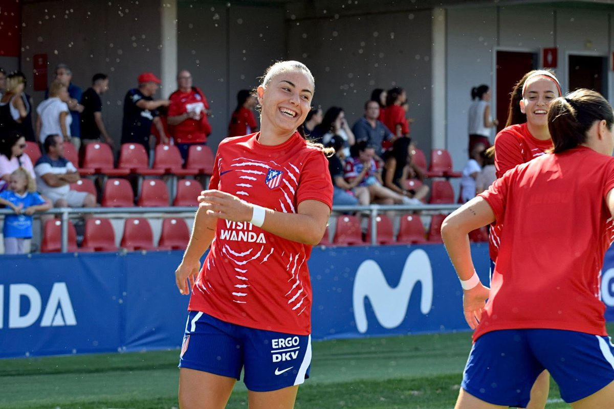 Erafutbolfem's tweet photo. ⏳ Todo preparado en el CD Alcalá de Henares para el @AtletiFemenino ➖ @AlavesFem 

📸 @irenogg / @Erafutbolfem https://t.co/5HwojbGVrd
