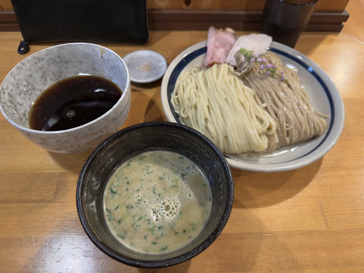 yudoufu0107's tweet photo. 限定のやつ https://t.co/xFrGMbeHaD