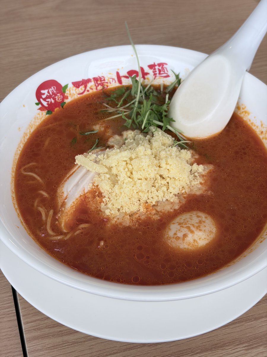 leemuuk's tweet photo. ╭◜◝ ͡ ◜◝ ͡ ◜◝ ͡ ◜◝ ͡ ◜◝ ͡ ◜◝ ͡ ◜◝ ╮

사장님 토마토 라멘에 폼푸 교자 추가 부탁드립니다 

╰ ◜◝ ͡ ◜◝ ͡ ◜◝ ͡ ◜◝ ͡ ◜◝ ͡ ◜◝ ͡ ◜◝ ╯
O
˚.    🍮
૮ ˶ ˆ ᴥ ˆ ˶ ა🥟 https://t.co/UWmQDblG0U