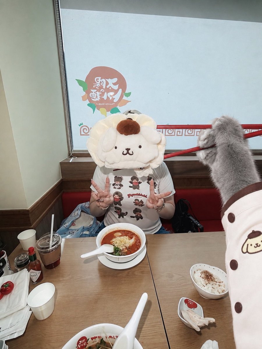 leemuuk's tweet photo. ╭◜◝ ͡ ◜◝ ͡ ◜◝ ͡ ◜◝ ͡ ◜◝ ͡ ◜◝ ͡ ◜◝ ╮

사장님 토마토 라멘에 폼푸 교자 추가 부탁드립니다 

╰ ◜◝ ͡ ◜◝ ͡ ◜◝ ͡ ◜◝ ͡ ◜◝ ͡ ◜◝ ͡ ◜◝ ╯
O
˚.    🍮
૮ ˶ ˆ ᴥ ˆ ˶ ა🥟 https://t.co/UWmQDblG0U