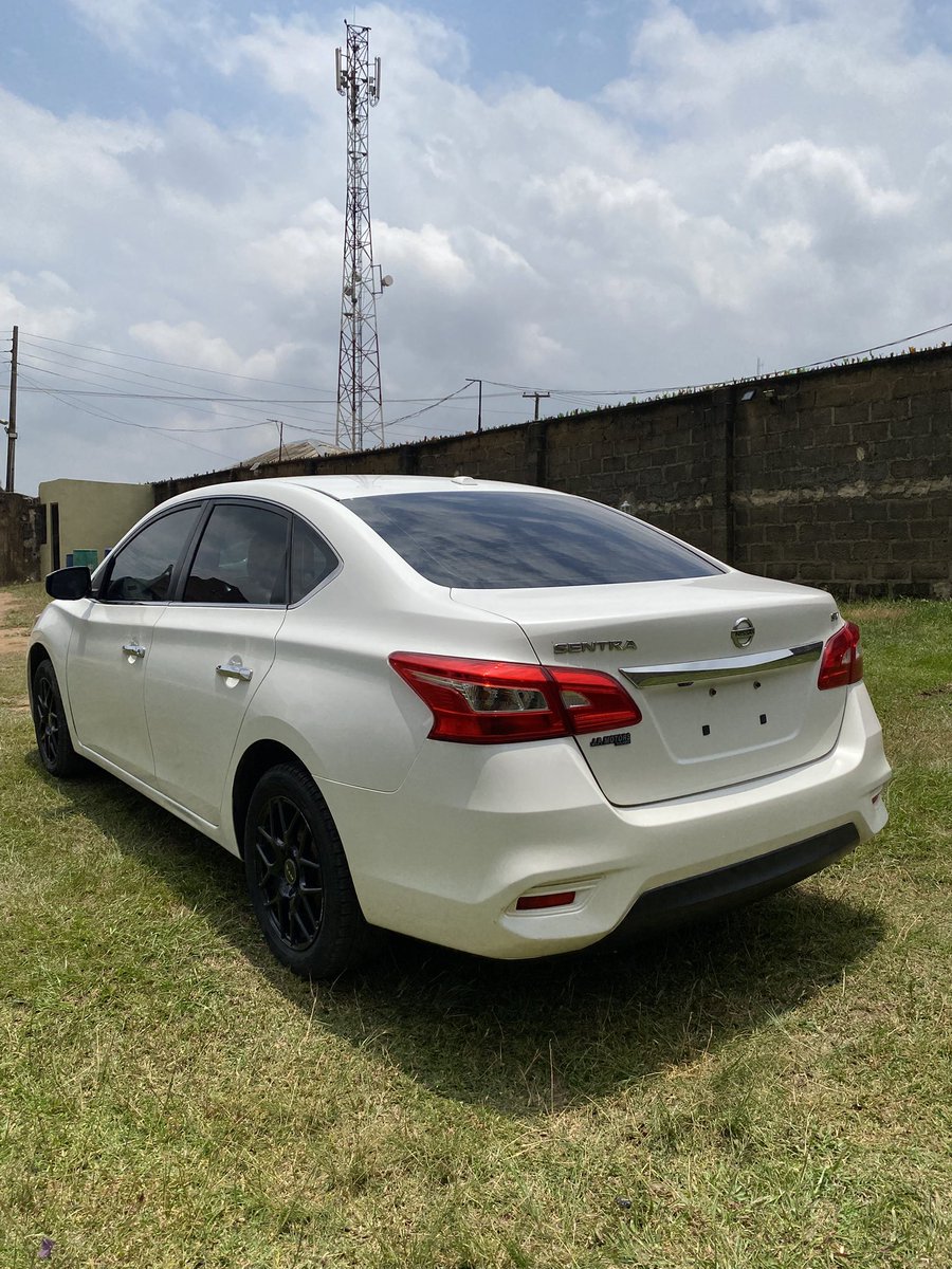 bensonnotbuju's tweet photo. New arrival 🔥🔥🔥🔥🔥🔥

Direct Toks , Nissan Sentra 2016
 Price: 12.5 M https://t.co/nPo7JS3ke9