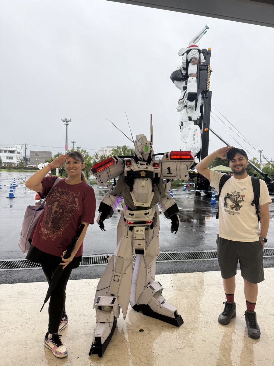 rinaharo's tweet photo. Semana passada foi o Unicorn, essa semana fomos ver o Ingram ❤️
Pensa num evento divertido! Obrigada pelo convite, @daisuke_h0j0!! 
#のめこいフェス　#パトレイバー https://t.co/SrBiv2rU2y