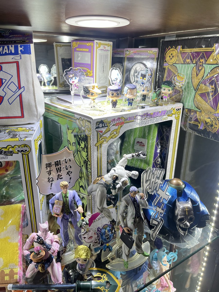 carloslin35's tweet photo. 從不滅鑽石入坑，到目前擁有的JOJO收藏！

#JOJO
#ジョジョの奇妙な冒険
#ダイヤモンドは砕けない https://t.co/7IPdwwiTX0