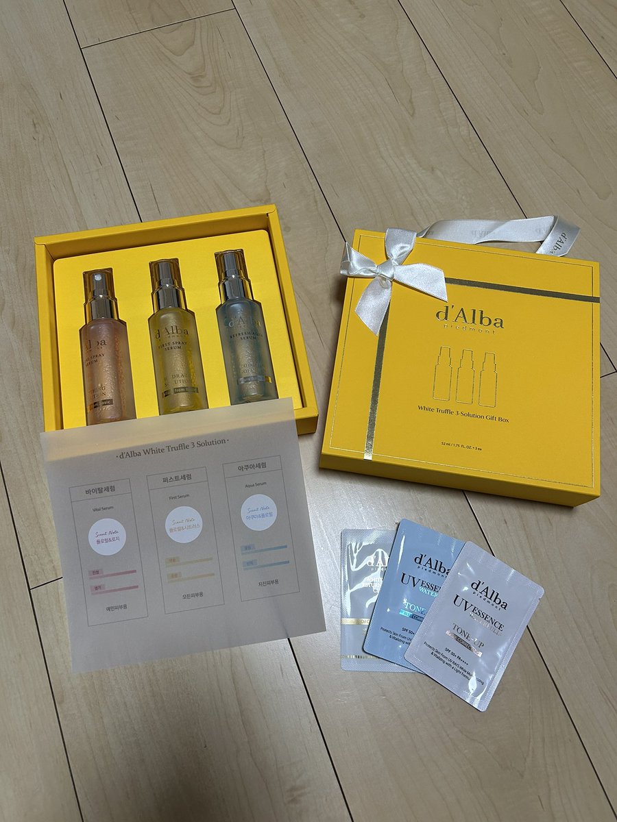ChanHpns's tweet photo. 毎日の保湿に欠かせないアイテムです！
@dAlba_japan 
#ダルバ_レビュー https://t.co/8KyFeyYiMg