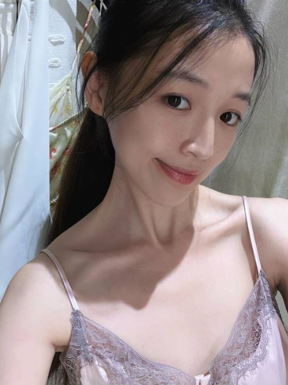 CatalVural's tweet photo. 说实话，我在排卵期的时候，那一阵儿瘾上来了感觉是个男的就行，是真的难受啊... https://t.co/ecKolwhCM3