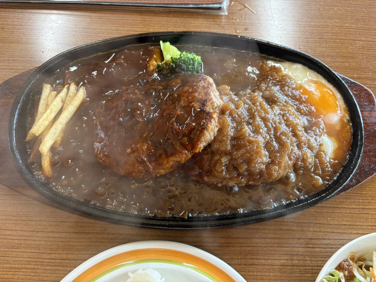 joe20021222dead's tweet photo. 佐賀県の基山に登って下山メシでキリンヤに行きました
初めて行きましたが良い雰囲気の店で美味かったです！ https://t.co/g4JjZGt64g