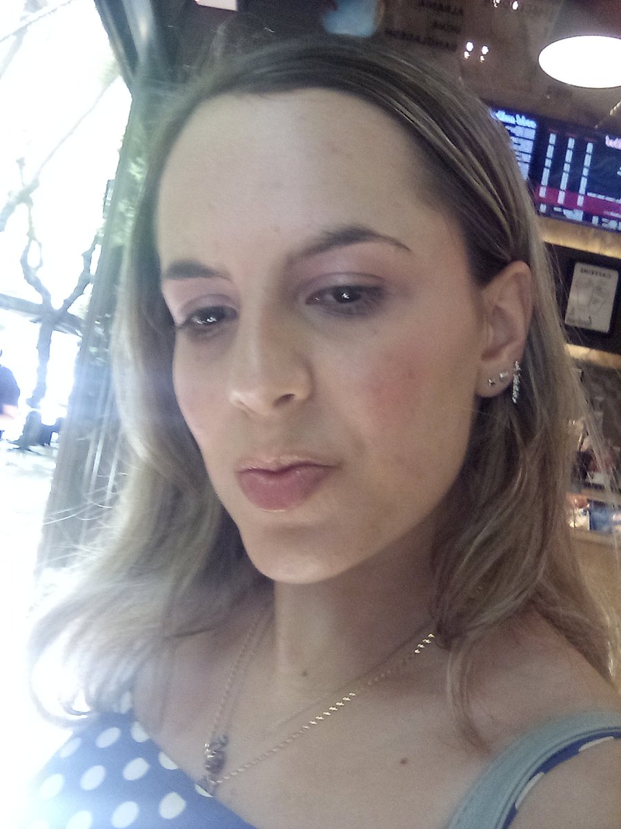 OlgaMouratidi's tweet photo. 💜💜💜🎀💄💍 https://t.co/Yl5B6MWSys