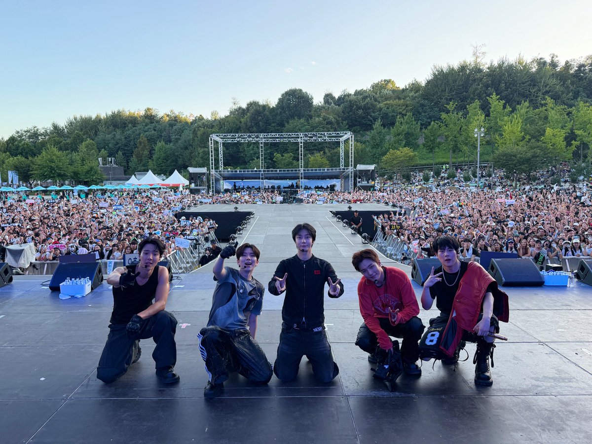 OfficialMONSTAX's tweet photo. [📸]
260906 #MADLYMEDLEY

#MONSTAX #몬스타엑스
#ThePhase #MAGIC
#MADLYMEDLEY2026 https://t.co/lCDBEW7bse
