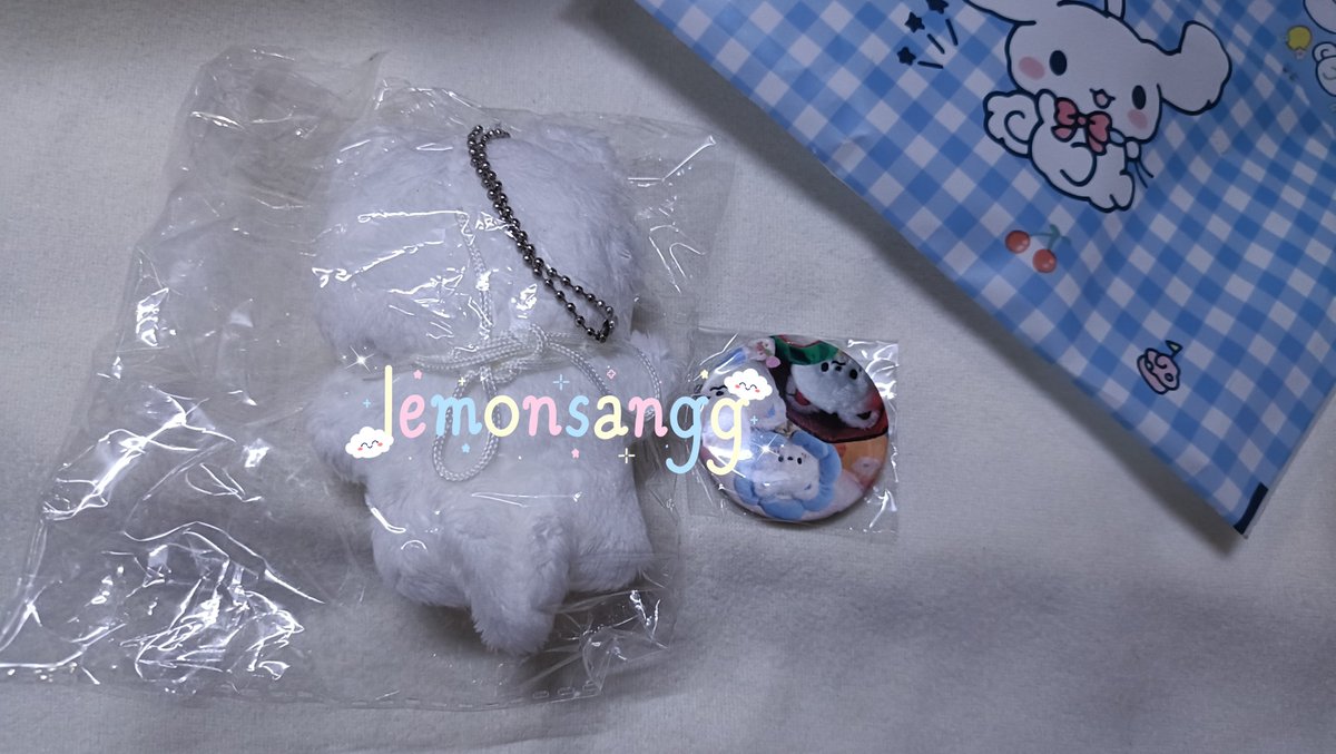 lemonsangg's tweet photo. ปล่อยน้องlee mimi เจโน่ค้าบ200รวมส่ง เดมมาขอดูพต.ได้ค่ะ มีตัวเข็มกลัดน้องด้วยนะคะ จะแถมโน่มินฉ่ามๆเยยย
#ตลาดนัดnctdream  #ตลาดนัดnct
#ตลาดนัดน้องดรีม #nct https://t.co/Yu4OgrjmmV