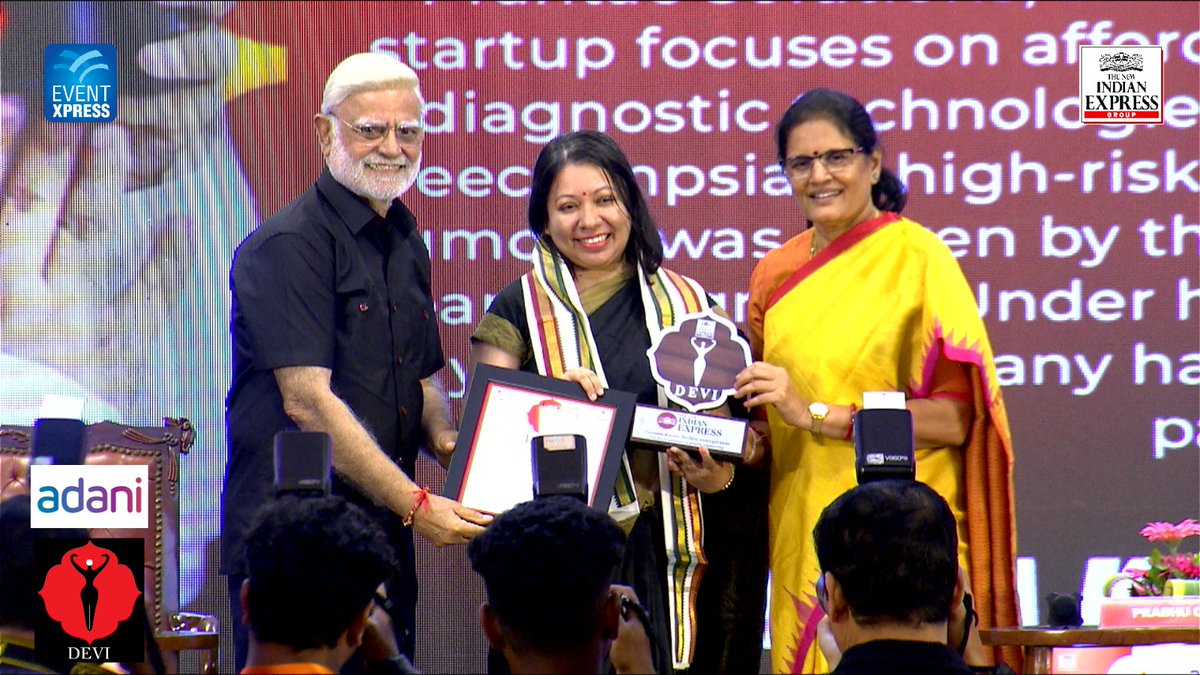indulgexpress's tweet photo. Sumona Karjee was awarded #DeviAward in Bhubaneswar.
@lakshmi94338678
@Eventxpress
@NehaSonthaliaP1
@adanionline
@NewIndianXpress
@santwana99
#40thDeviAwards #OdishaDevi #DeviOdisha2026 https://t.co/nLJLCJ4Apc