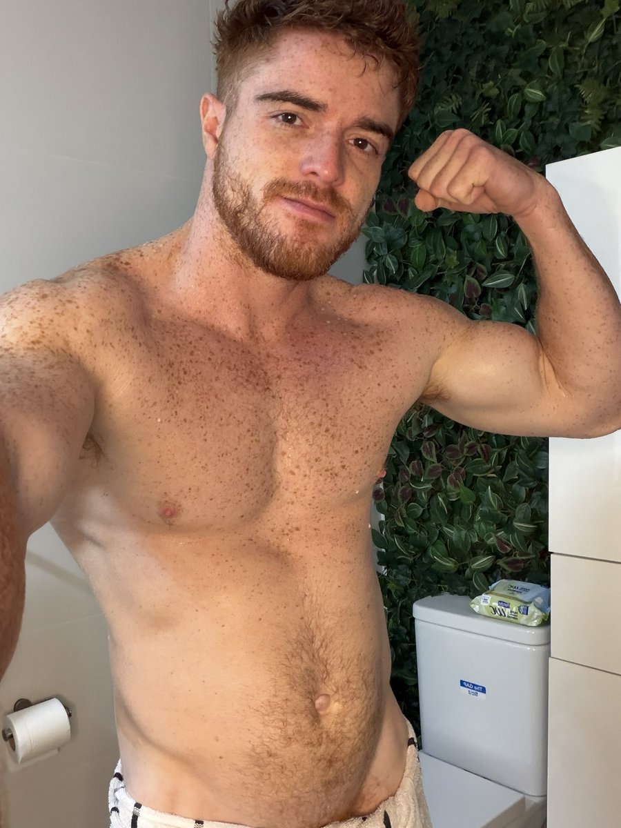 Gustavocdgb's tweet photo. Hello sexy 🍆💞 https://t.co/wY8Z0GuIrR