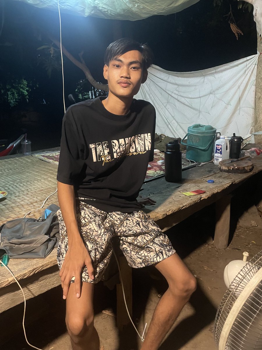 Nawaphong8's tweet photo. 🐲🖤#ราชบุรี #โพธาราม https://t.co/dNSZ2Pwr1U