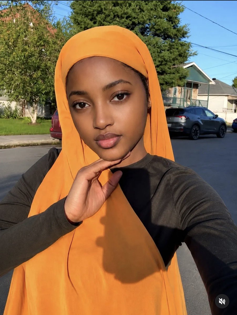 Zaylanah's tweet photo. Hello👋 https://t.co/AME2qqlqPe