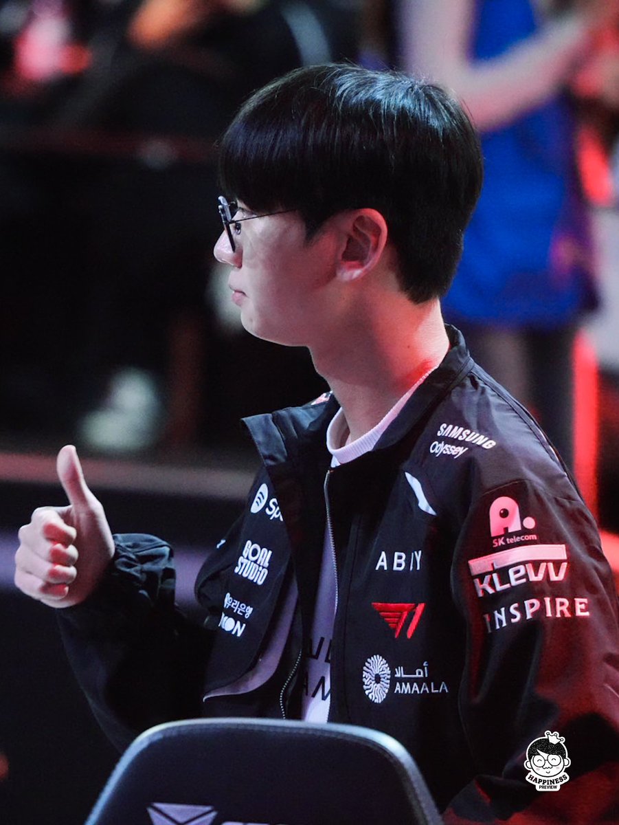 happiness_FD's tweet photo. 260906 LCK 플옵 T1 vs DK
📸 preview 🐿👍

이겼다!!! 👍👋

#T1 #도란 #doran #최현준 https://t.co/ZiEJpc6SIG