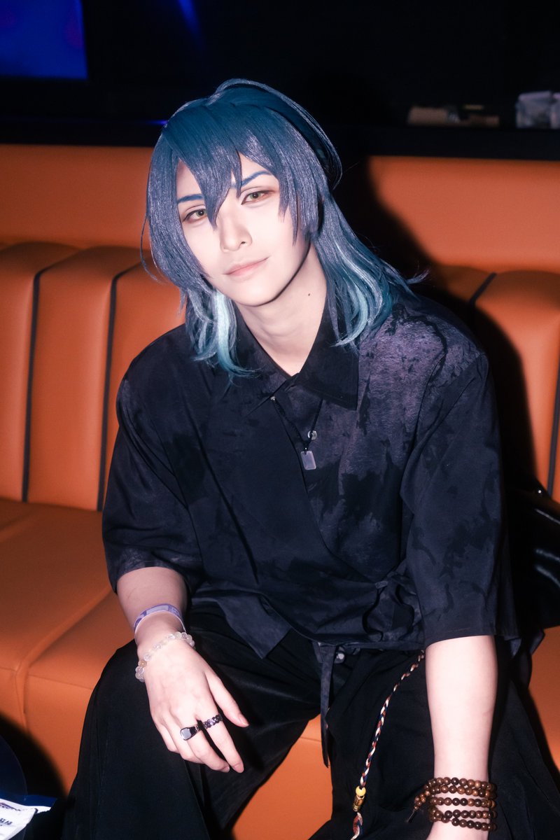 dagergegege's tweet photo. 上週陪阿肝跑趴，閃光燈太強懶得還原膚色了
📷/亂華 https://t.co/BTyHG1gjcc