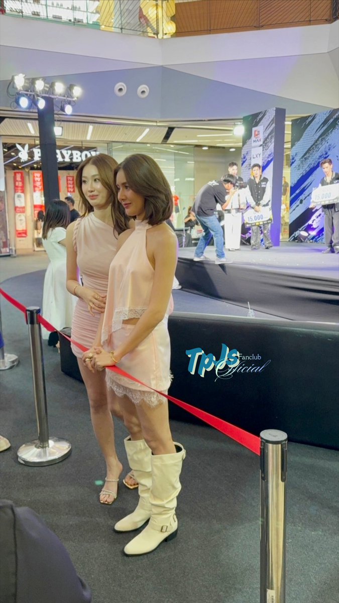 TpJs_official's tweet photo. วันนี้ลูกสาว2คนมาใน ลุคผื่นขึ้นค่ะ
.
,
,
.
 เห็นแล้ว    แพ้!!!

LXY CENTRAL HATYAI X TPJS
#TungpangJessie_LXY2026
#TungpangJessie https://t.co/DtAl4VLwa5
