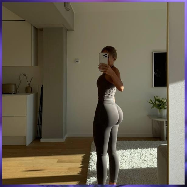 ashfaqa94408169's tweet photo. mı 
@乂esCort乂@
  https://t.co/j0GH4hrOYd Her karşılaşmamız yeni bir mutluluk oluyor. 🥰 #İstanbul #Beyoğlu #karaköy https://t.co/h35IBIscCv https://t.co/YVBi3EQ8MK