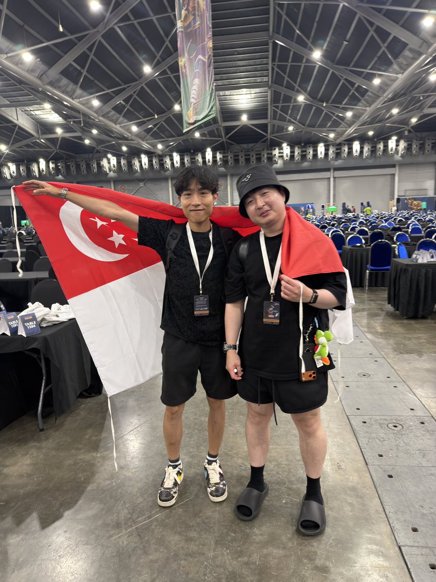 zackyap's tweet photo. Top 8 🇸🇬 SG boys @LambySeriesGG @katsucurryXBT let’s gooooo!!!!

Damn handsome la. 🙌🙌🔥🔥🔥🔥

#riftboundsingapore #RQSingapore
#Riftbound https://t.co/NQWSgxwlLp
