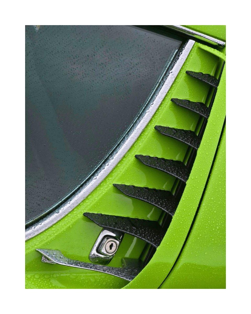 FloSulivanig's tweet photo. A brilliant first day despite the rain, exploring everything at Salon Privé. Highlights included the Delage D12: a custom 7. 6-litre naturally aspirated V12 paired with an electric motor, reaching 62 mph in around 2. 6 seconds. Photography by Mark https://t.co/O7tW0FOuiZ