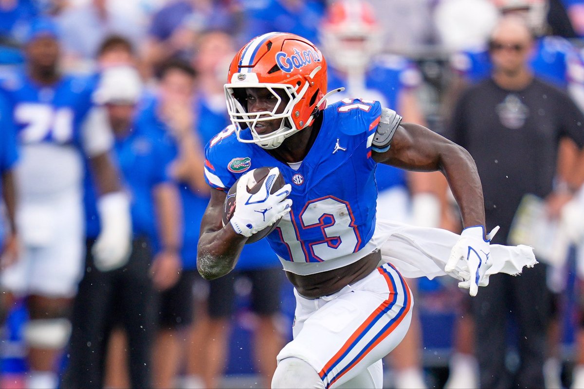 SleeperCFB's tweet photo. Jadan Baugh is a Top __ RB in College Football 🐊 https://t.co/zvUBAbGCw4