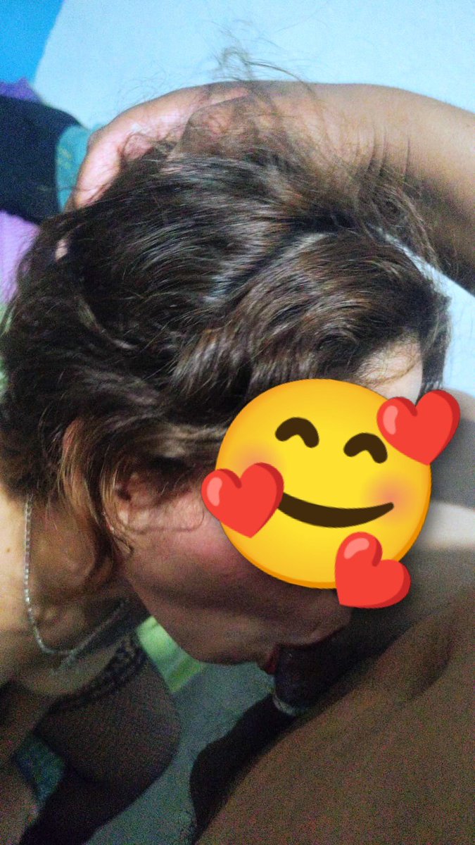 de_la58640's tweet photo. Me dejaron salir con permiso🤤🤤💦 https://t.co/UFKZtyouz9