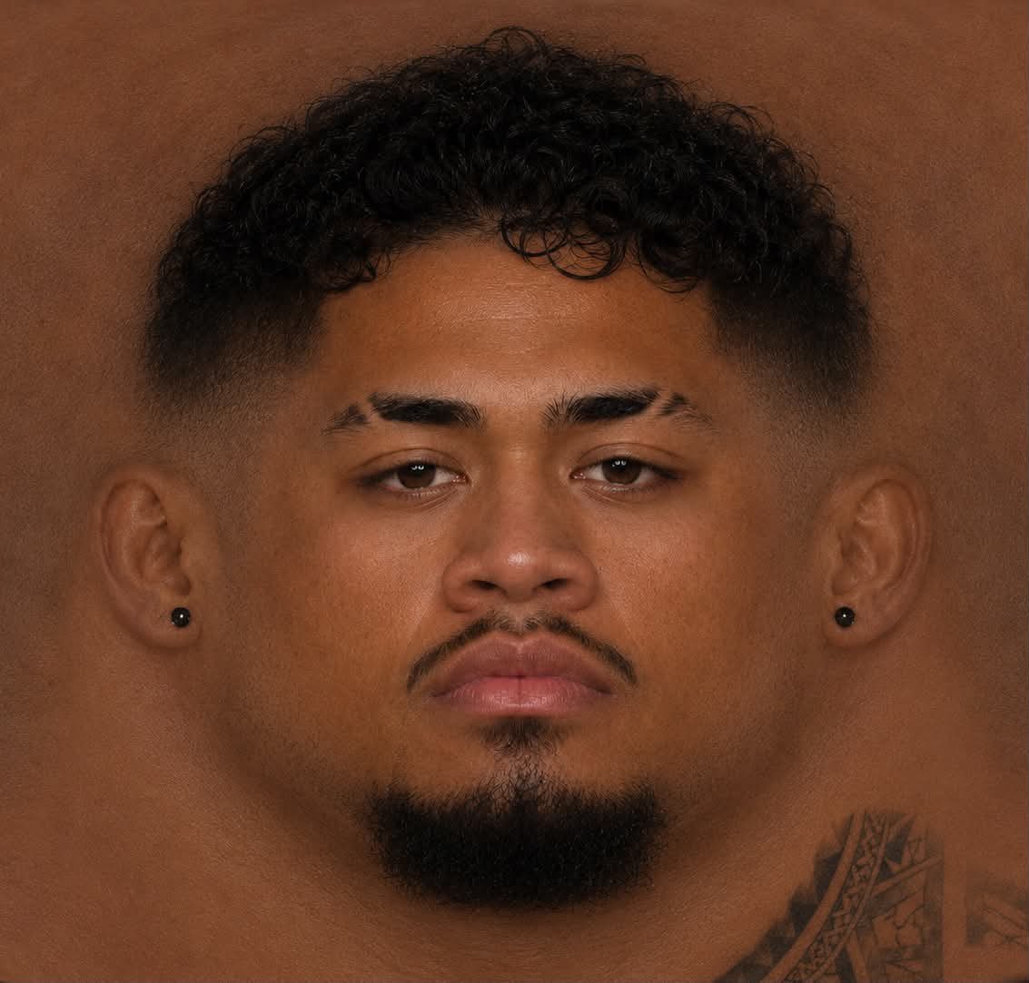 BlackOrderJay's tweet photo. Hmmm I think I have something here 🤔🤔 https://t.co/xpYD8fhUEw