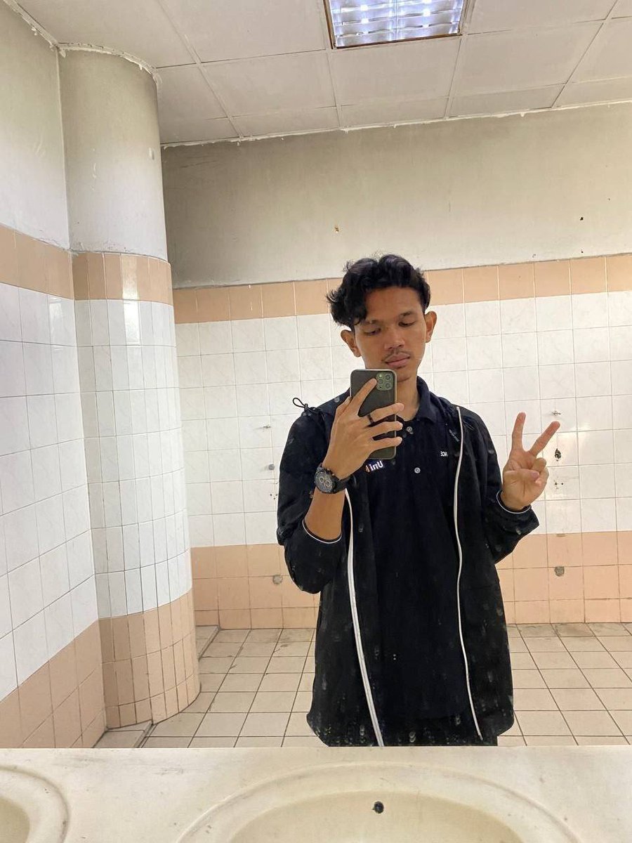 FefekIlusi's tweet photo. ANAK IKAN BATANG PADU KAKI FUCK FAKE PUSSY PEMBERIAN JANDA

Full uncensored version aksi fuck fake pussy oleh anak ikan  ni ade dlm private channel ye gais, now lebih 5000 videos menanti. RM20 jer ❤️

https://t.co/SFLNDGhHnN

Mari le join 🥰 https://t.co/2XzS5TW45b