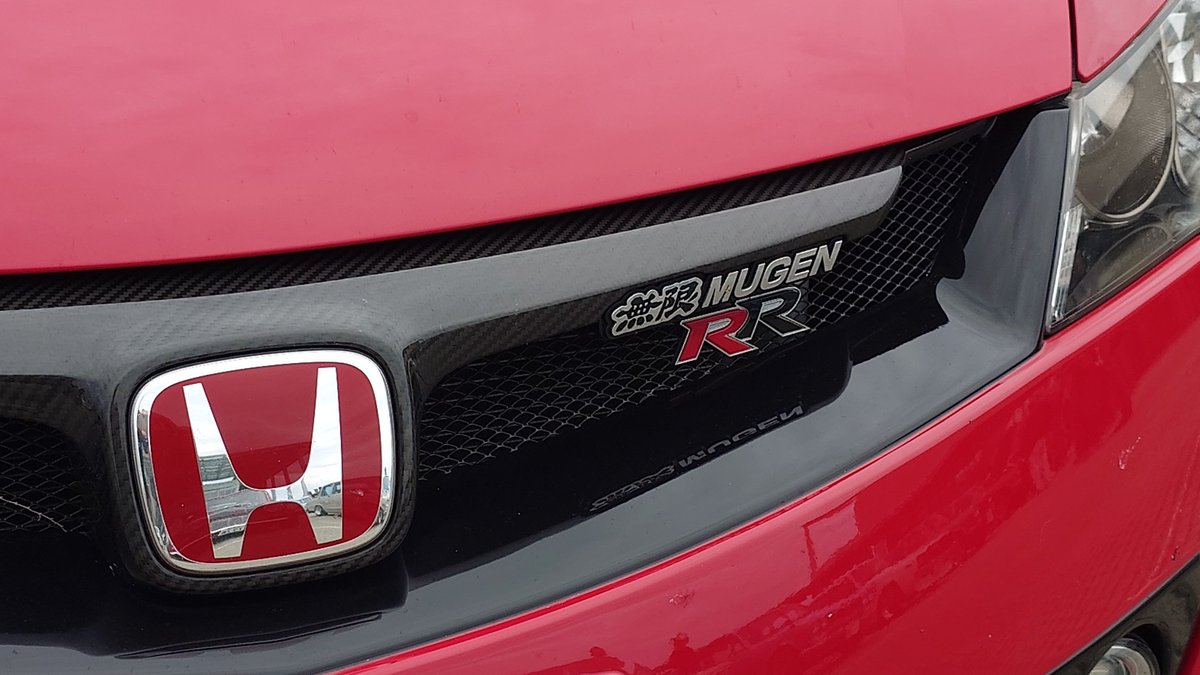crx_delsol's tweet photo. 今回もう一つ役得で並べさせて頂いたのが無限RRと無限RZの無限コンプリートカーの二台✨
なかなかこの二台が揃うのはレアだと思いますよ！
AKM2さんセマルハコさんご協力ありがとうございました🥰
＃名車の祭典 https://t.co/j0WxKtrRMb