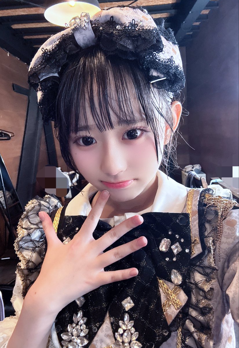 Milk_nonfic's tweet photo. 『HEROINES LIVE Day2』にお越しいただきありがとうございました🌃⋆☽·̩͙

トリで特典会もありだったのが初めてだったから嬉しかった(T ^ T)
みんなすごい楽しんでて嬉しかったな🥺

🤍特典会にも短い時間なのに頑張って来てくれたの嬉しかった🥹沢山お話できて幸せだった꒰՞ɞ̴̶̷̥⩊ɞ̴̶̷̥꒱֯🍼︎

暑かった！！