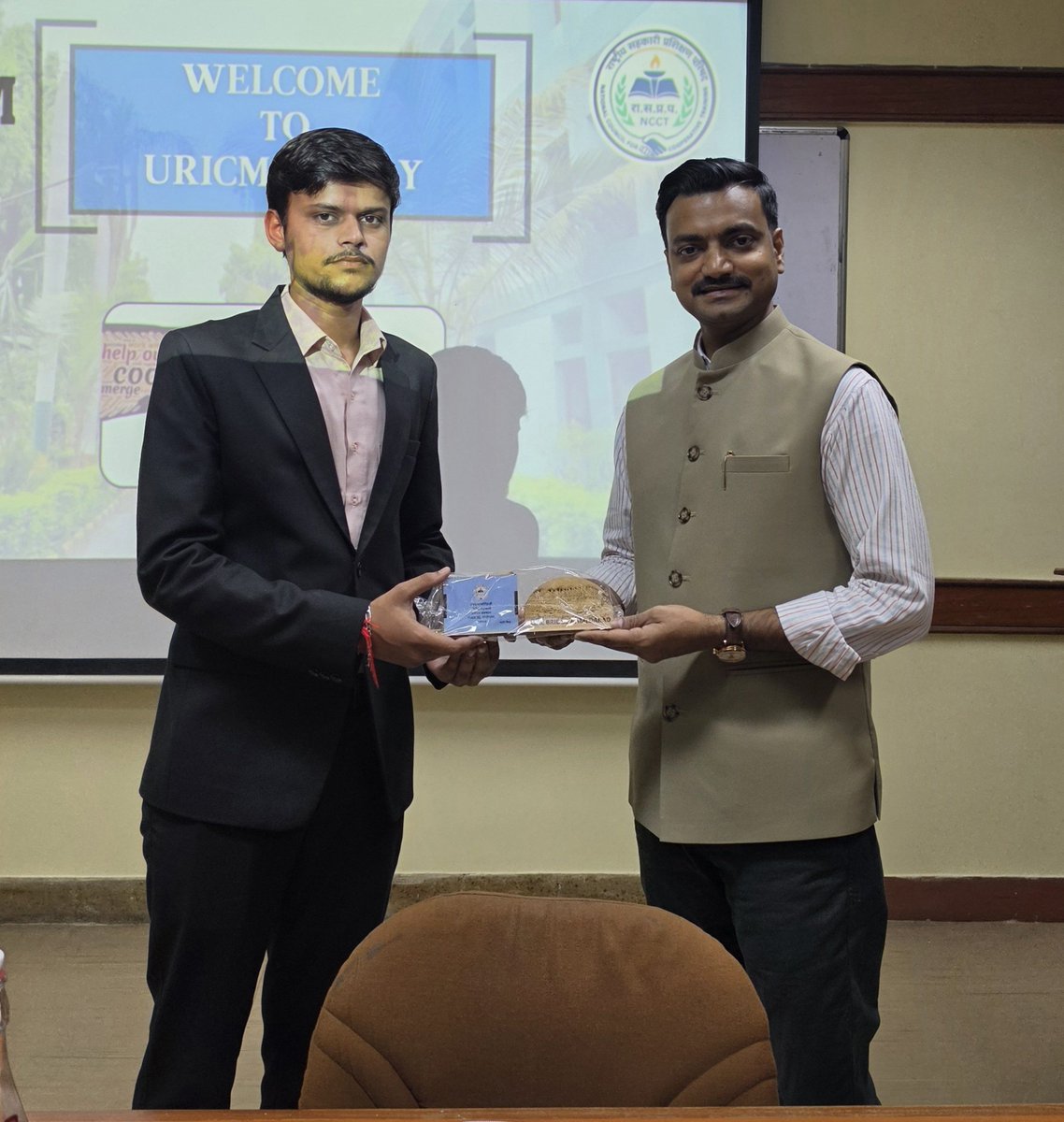 Mihir_p_Shah's tweet photo. Great interacting with the bright minds at URICM on turning rural challenges into sustainable entrepreneurial opportunities through technology & innovation. 🌱🚀
A pleasure meeting Dr. Neelu Pandey and exchanging ideas on the future of Agribusiness.
#URICM #AgriTech #AgriOwn https://t.co/RPzUWkEB1x