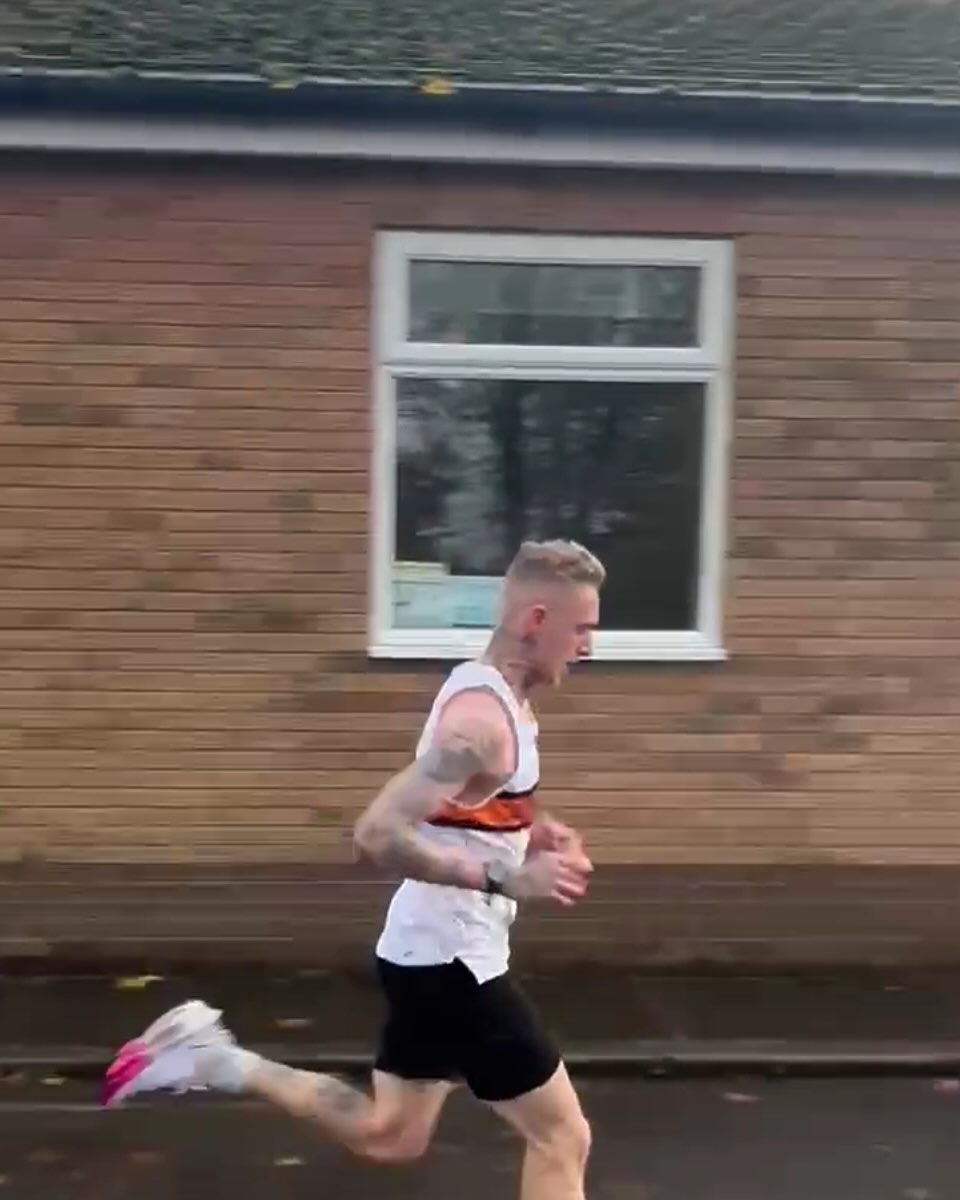 LaneJaneczuo's tweet photo. 17th at the Preston Northern 10-Mile Road Championships for Clayton-le-Moors Harriers in 57:46. Really happy—fitness is coming back stronger. Looking forward to Liverpool XC next week. Thank you Charlotte and Kady Jo Wood for the support. https://t.co/s7kaIo8Bbh