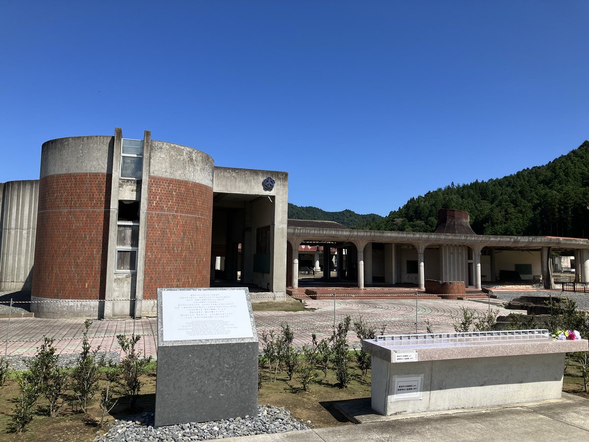 24Wakawaka's tweet photo. 石巻市震災遺構大川小学校へ
平時はこんな穏やかなのに…。
改めて津波の恐ろしさを知りました。 https://t.co/XshtdImHFo