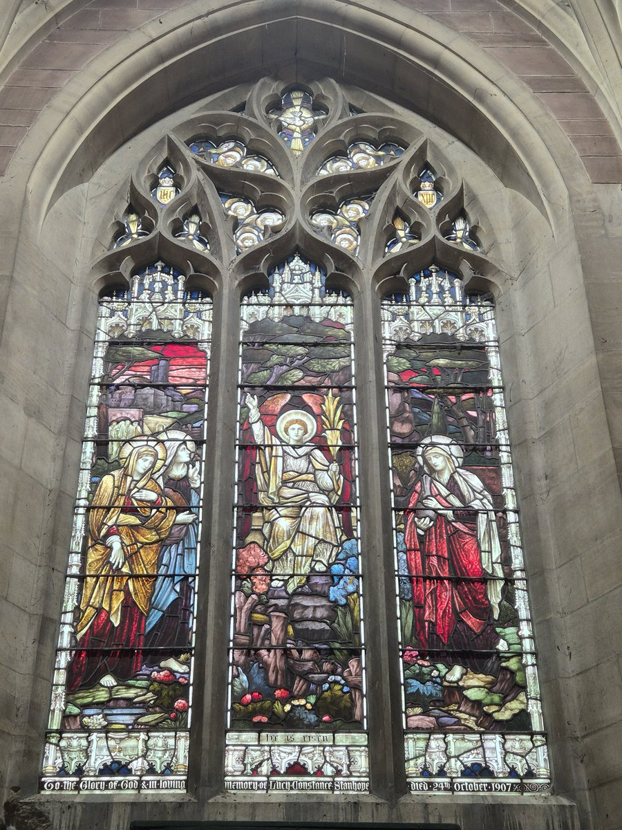 AlabasterMiss's tweet photo. @ChurchesFest Also very #PRB, the lovely west tower window, also at Revesby #stainedglasssunday https://t.co/sBfYuSqUjT