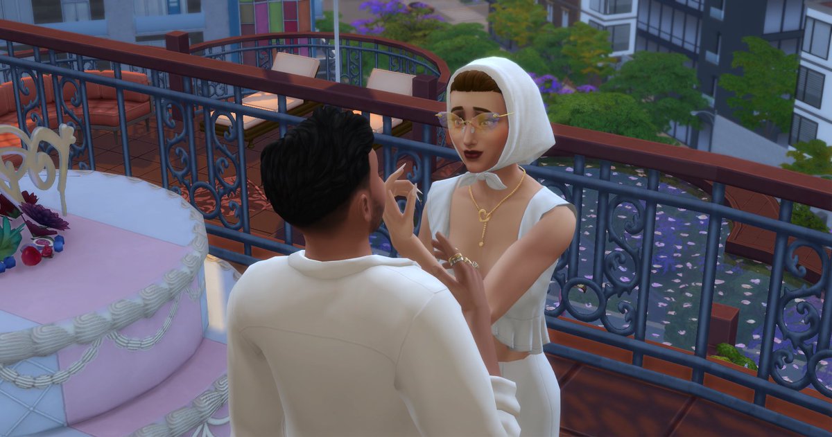 pekesims's tweet photo. Si alguien se merece una casa en forma de corazón, llena de cristaleras y habitada por flamencos son los Mashuga 🦩✨ https://t.co/BmKihPYNv2