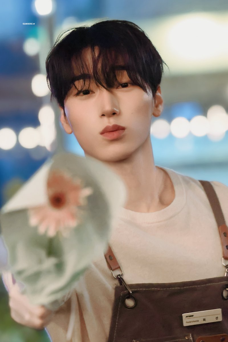 saniverse_0710's tweet photo. 260906

#SAN #최산 #サン
#ATEEZ #에이티즈 https://t.co/udB2xaruBa