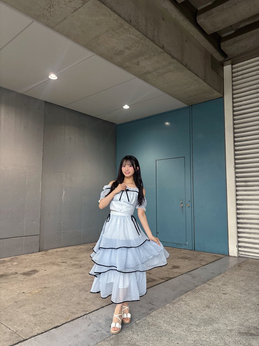 yunachan_akb48's tweet photo. #AKBが好きish 握手会2日目
ありがとうございました🩵

ずっと楽しみにとっておいた一目惚れのワンピースを着たよ〜！！

2日間皆さんとお話出来たおかげで、コンサートとかイベントとかさらに楽しみになりました✨✨

みんながいてくれるから私も頑張れます✊🏻これからもずっと大好きishです💗 https://t.co/DJH6mbJKZL