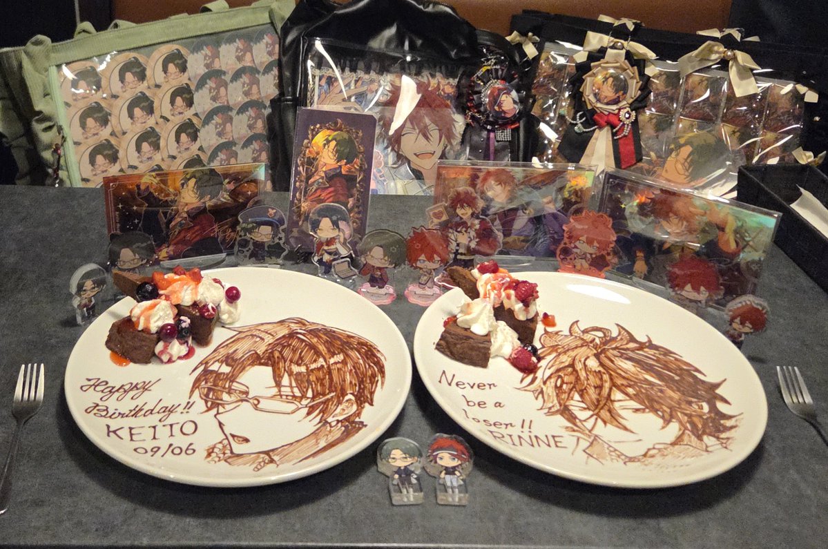 Mu_mei_36's tweet photo. にたちゃん[@0mu_tama5 ]にお付き合い頂いて
プレートでお祝いしてきました૮ ⑅•ܸ · •ܸ⑅ ა

☪︎·̩͙⋆͛ 煌めくみんなの一番星
　　　これから先 貴方が描く物語が
　　　　どうか幸せなものでありますように 𓂃𓈒𓂂𓇬 https://t.co/kicREmpM49